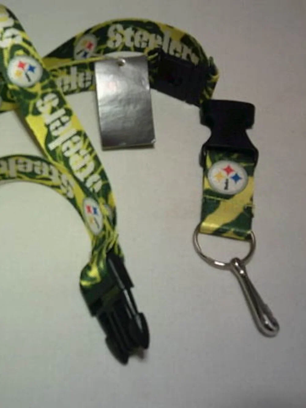 NFL NEW PITTSBURG STEELERS LANYARD KEYCHAIN DETACHABLE IN 2 PLACES EXTRA LONG 🏈